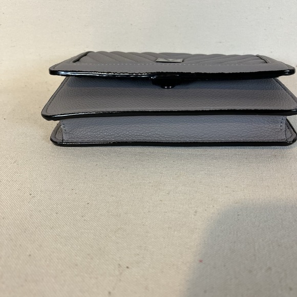 Victoria's Secret Tech Wristlet Cellphone ID Card Wallet Purple 6 7/8"x 4.5" NWT - Picture 7 of 14